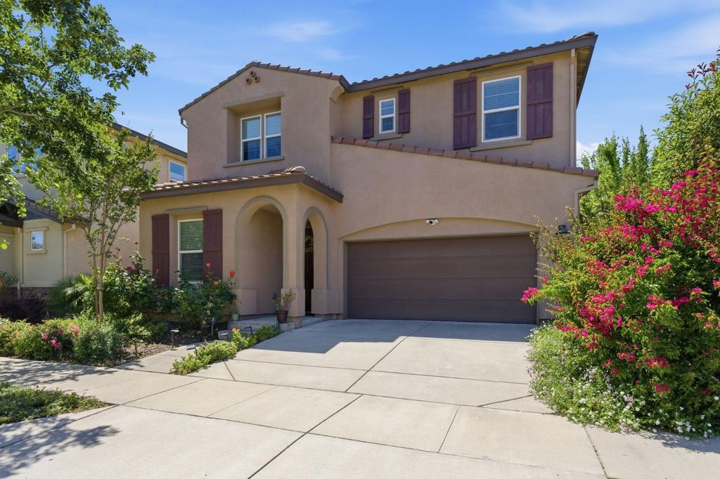 4329 Shasta Lake St, Sacramento, CA 95834