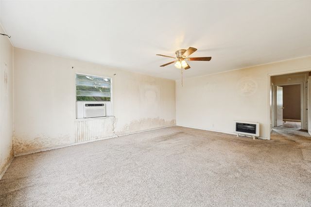 2600 W Johnson Street, Denison, TX 75020