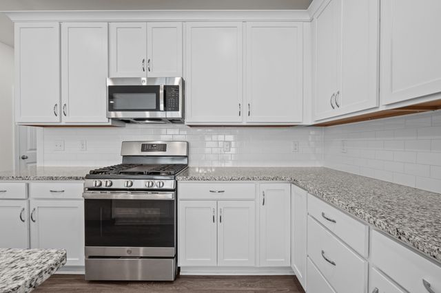 1033 Heartstone Way, Durham, NC 27713