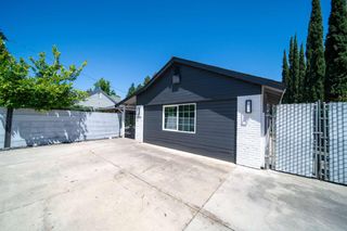 2730 Garfield Ave, Carmichael, CA 95608