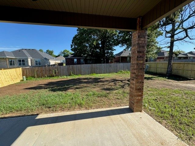 912 Round Top Street, Prairie Grove, AR 72753