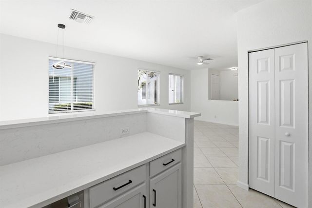 3068 Laurel Ridge Circle, Riviera Beach, FL 33404