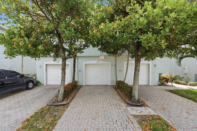 3068 Laurel Ridge Circle, Riviera Beach, FL 33404