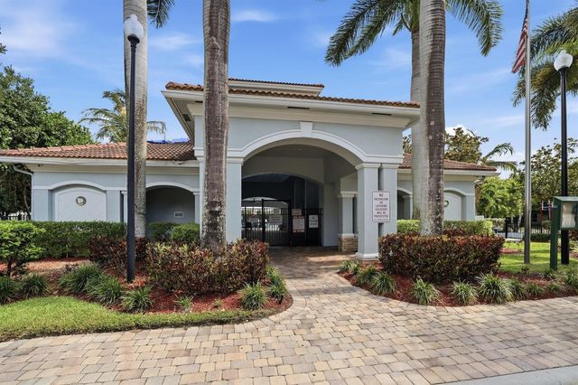 3068 Laurel Ridge Circle, Riviera Beach, FL 33404