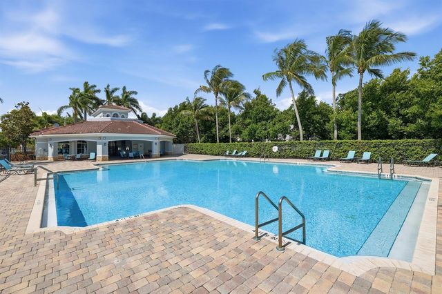 3068 Laurel Ridge Circle, Riviera Beach, FL 33404