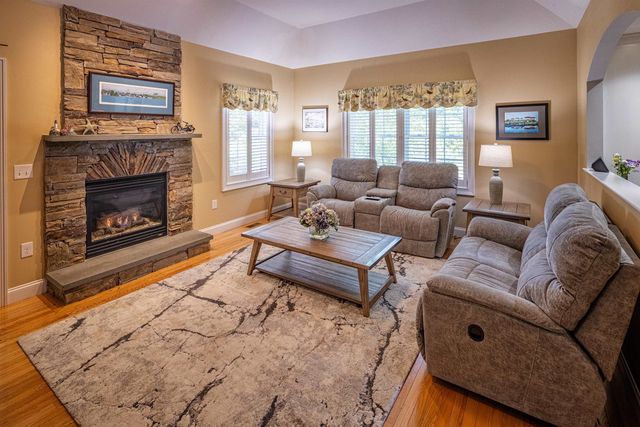 1 Sonia Drive, Dover, NH 03820