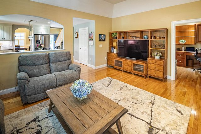 1 Sonia Drive, Dover, NH 03820