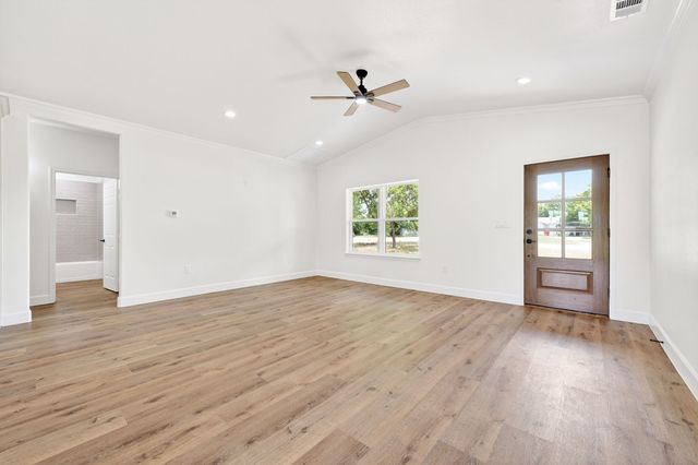 887 Private Road 2283, Quinlan, TX 75474