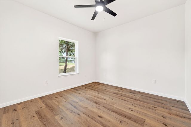887 Private Road 2283, Quinlan, TX 75474