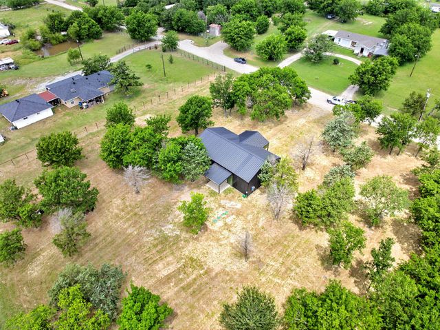 887 Private Road 2283, Quinlan, TX 75474
