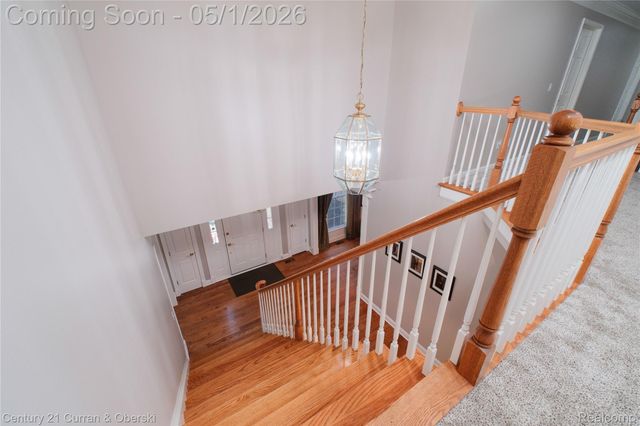 25599 Hillsdale Drive, Novi, MI 48374