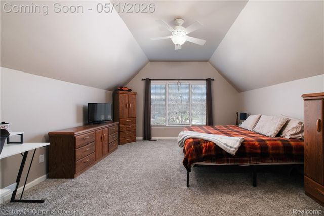 25599 Hillsdale Drive, Novi, MI 48374