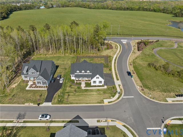 2222 Osborne Hill Dr, Rockville, VA 23146