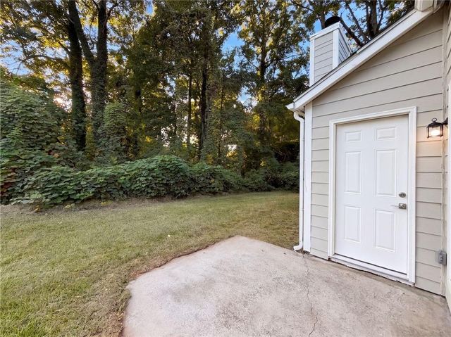 5857 Mistyview Drive, Rex, GA 30273