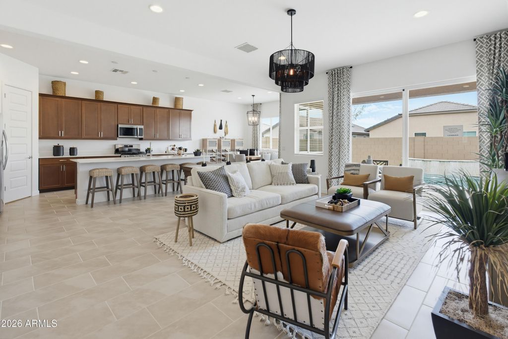 15053 W DESERT HOLLOW Drive, Surprise, AZ 85387 — photo 4