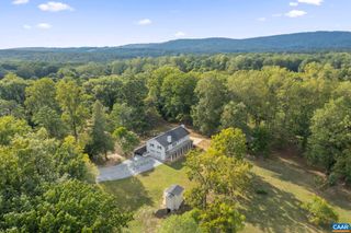 3209 ROLLING RD, Scottsville, VA 24590