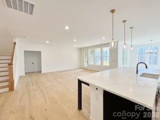 6774 Kingfisher Court, Denver, NC 28037