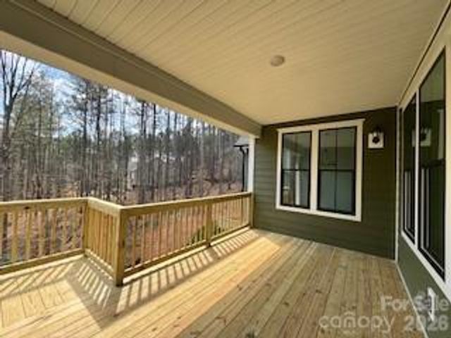 6774 Kingfisher Court, Denver, NC 28037