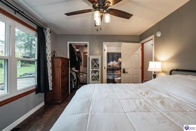 589 Charlemagne Boulevard, Elizabethtown, KY 42701