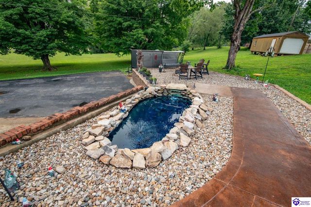 589 Charlemagne Boulevard, Elizabethtown, KY 42701