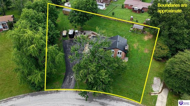 589 Charlemagne Boulevard, Elizabethtown, KY 42701
