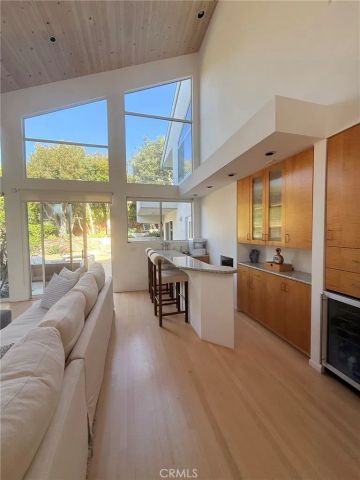 621 6th, Manhattan Beach, CA 90266