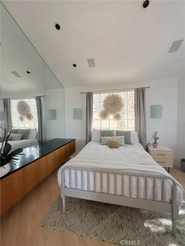 621 6th, Manhattan Beach, CA 90266