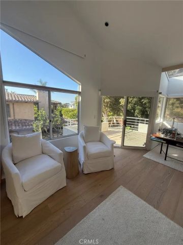 621 6th, Manhattan Beach, CA 90266