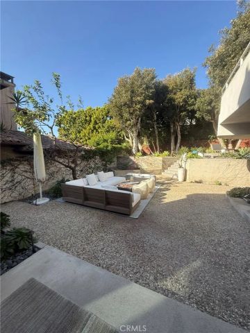 621 6th, Manhattan Beach, CA 90266