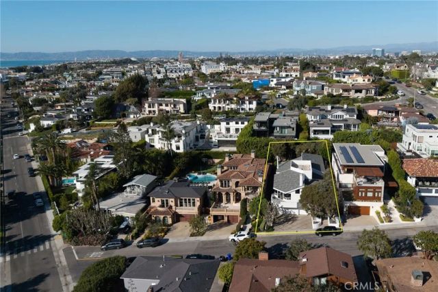 621 6th, Manhattan Beach, CA 90266