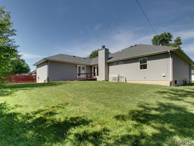 111 Westview Street, Palmyra, MO 63461