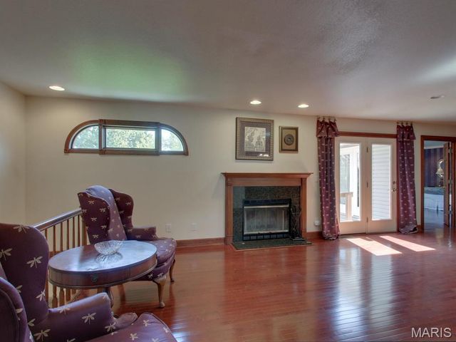 111 Westview Street, Palmyra, MO 63461