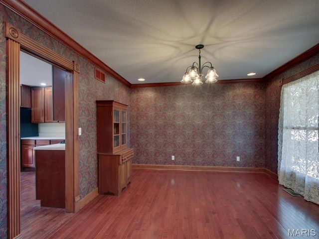 111 Westview Street, Palmyra, MO 63461