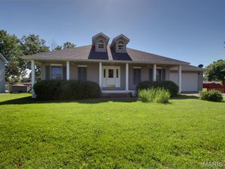 111 Westview Street, Palmyra, MO 63461