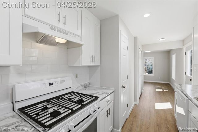33451 Brown Street, Garden City, MI 48135