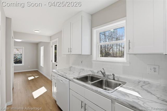 33451 Brown Street, Garden City, MI 48135