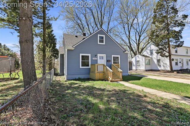 33451 Brown Street, Garden City, MI 48135