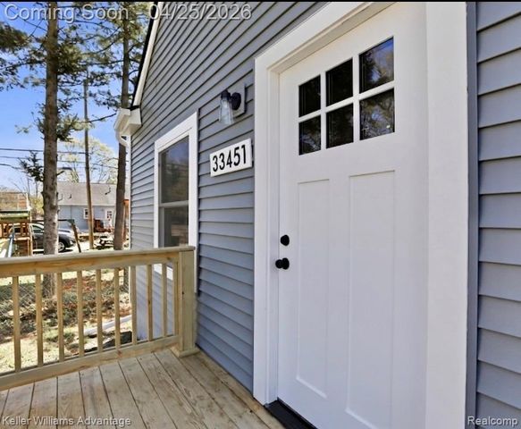33451 Brown Street, Garden City, MI 48135