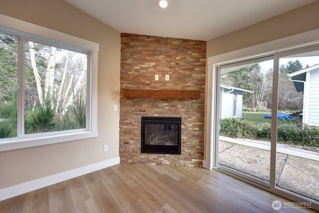 811 NE 357th Street, Ocean Park, WA 98640