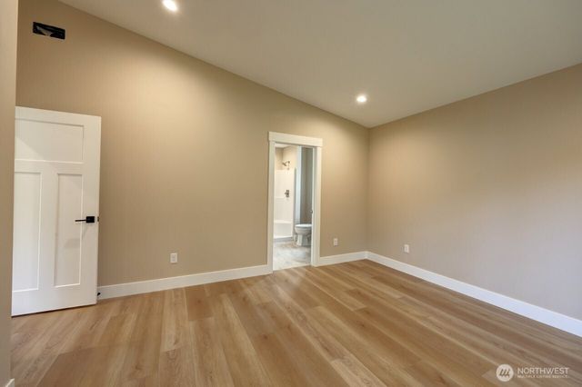 811 NE 357th Street, Ocean Park, WA 98640