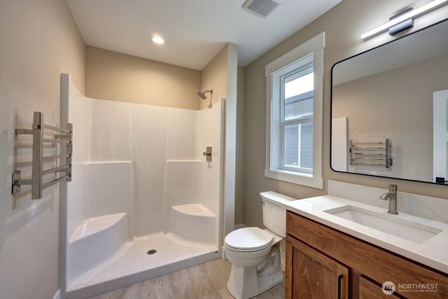 811 NE 357th Street, Ocean Park, WA 98640