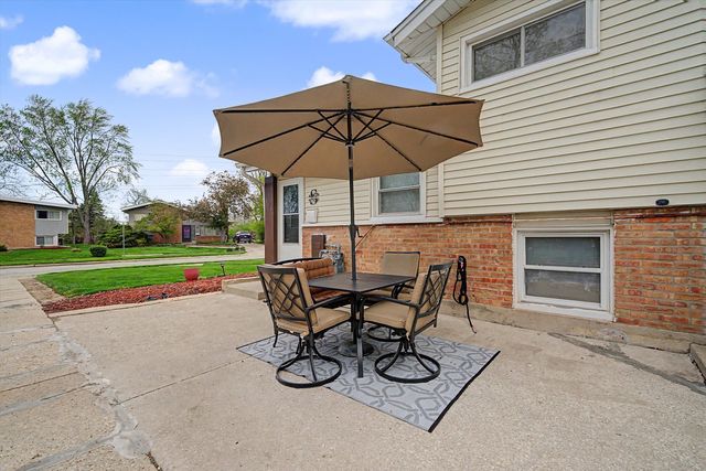 103 Willow Street, Park Forest, IL 60466
