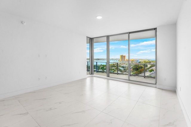 220 Lake Shore Drive 1415, Lake Park, FL 33403