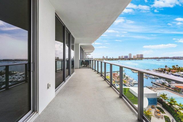 220 Lake Shore Drive 1415, Lake Park, FL 33403