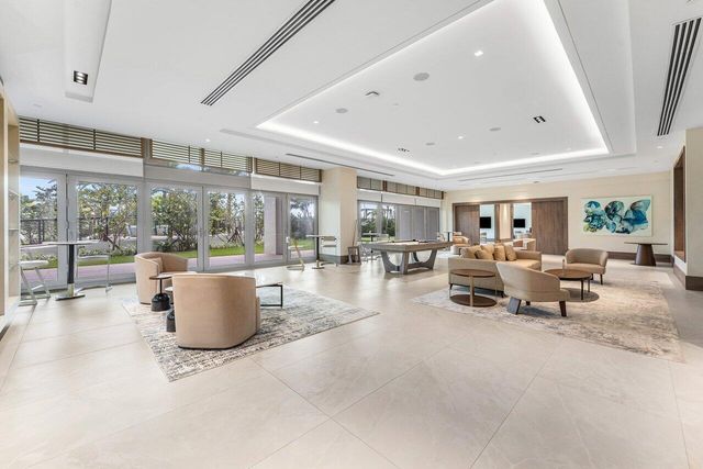 220 Lake Shore Drive 1415, Lake Park, FL 33403