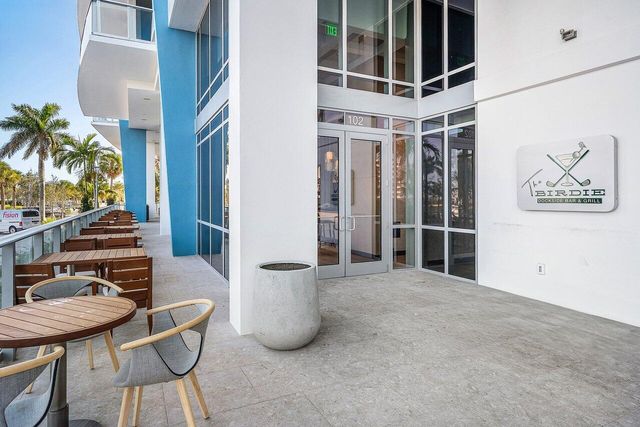 220 Lake Shore Drive 1415, Lake Park, FL 33403