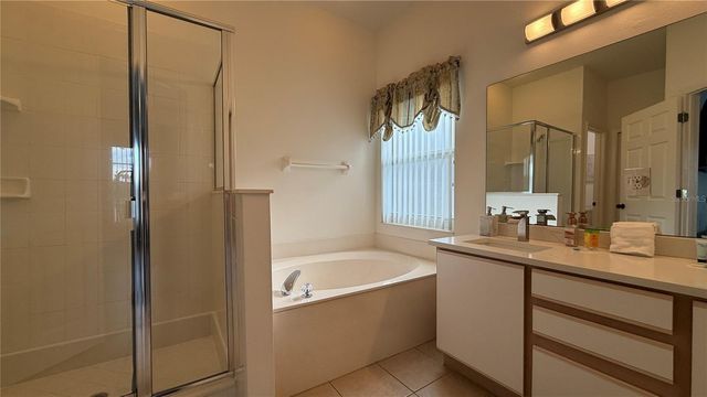 513 BAILEY CIRCLE, Davenport, FL 33897