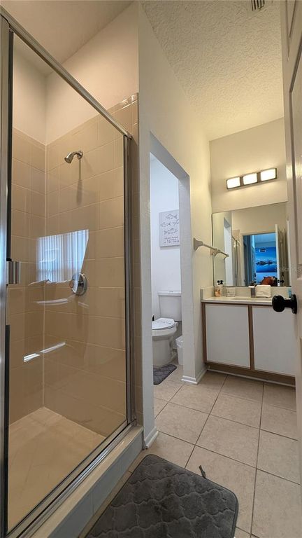 Image 11 of property listing at 513 BAILEY CIRCLE, Davenport, FL 33897