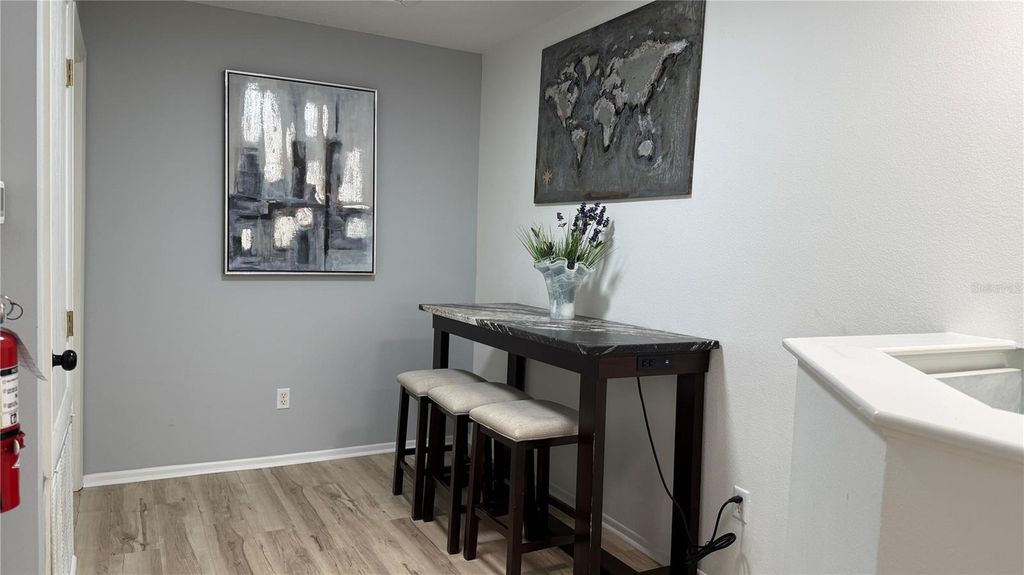 Image 22 of property listing at 513 BAILEY CIRCLE, Davenport, FL 33897