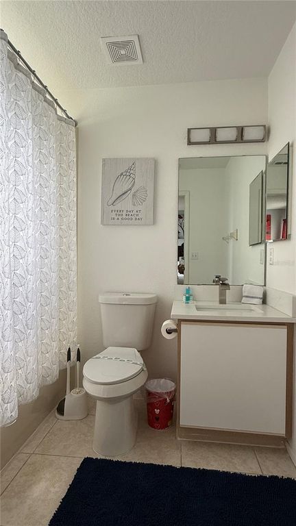 Image 28 of property listing at 513 BAILEY CIRCLE, Davenport, FL 33897